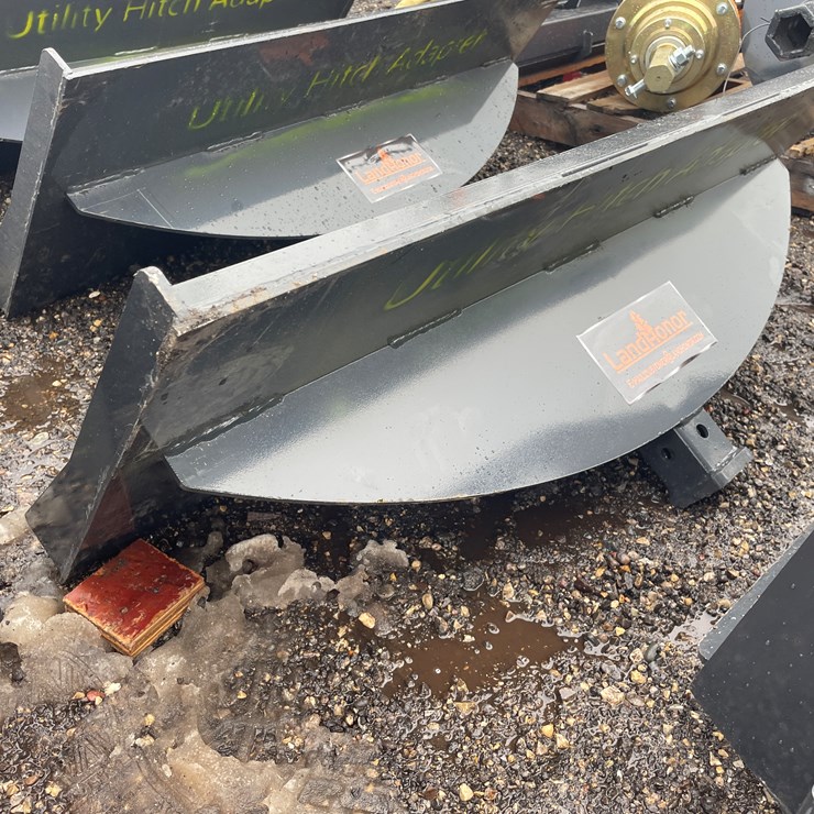 #1156 • Unused, Landhonor Skidsteer Utility Hitch Adapter 2" Receiver