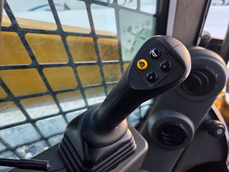 caterpillar-299d3-image-36