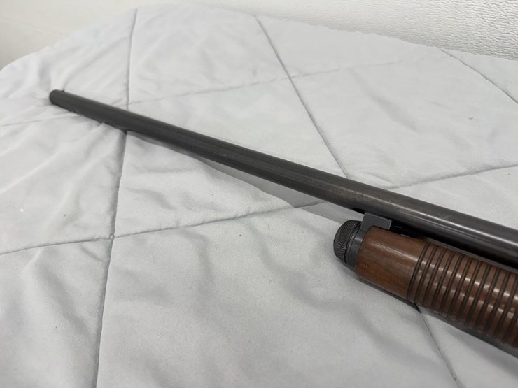 remington-wingmaster-870-16-gauge-shotgun-image-8