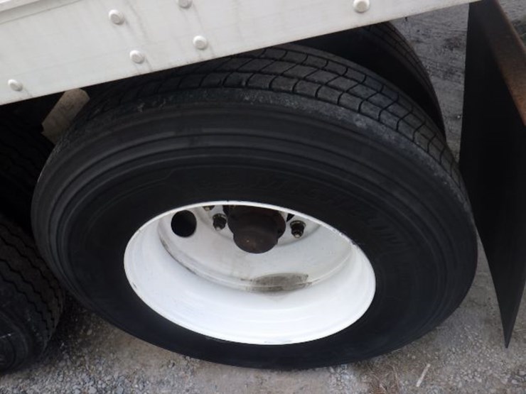 2012-great-dane-van-image-18