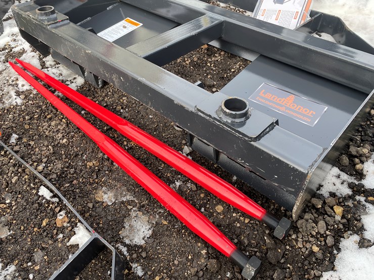 #1454-•-unused,-landhonor-skidsteer-bale-spear-image-3