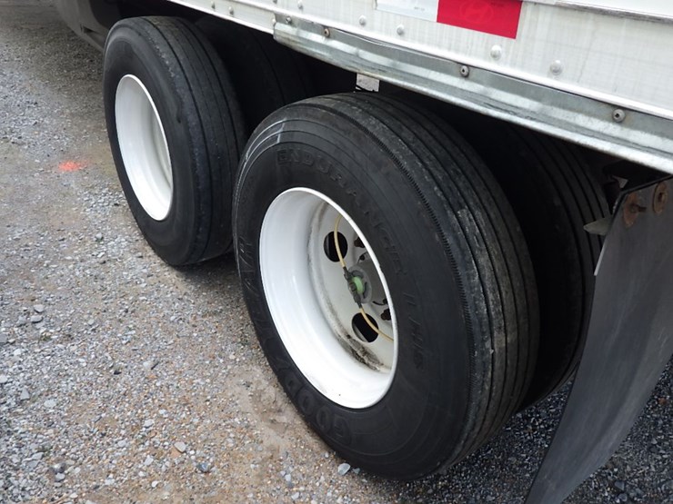 2018-hyundai-translead-image-16