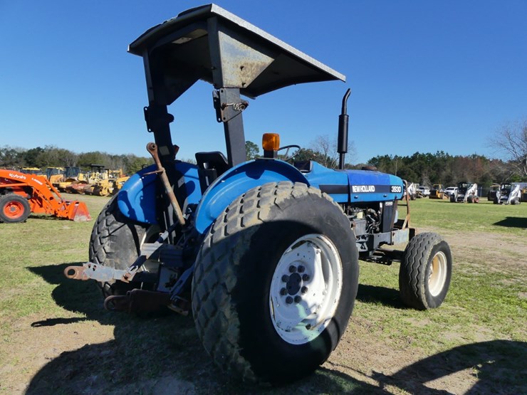 new-holland-3930-image-4