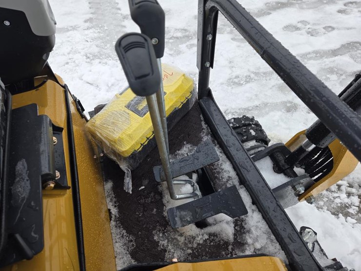 #5037-•-cfg-industrial-qk20r-mini-excavator-image-27