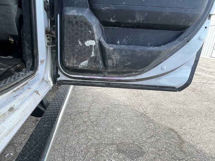 2016-ram-2500-tradesman-image-62