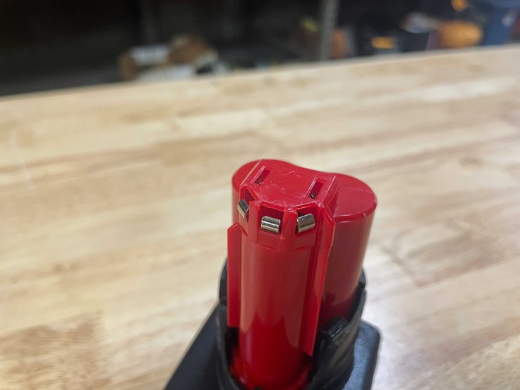 #2043-•-(2)-milwaukee-compatible-12v-8.0ah-batteries-(pr11)-image-6