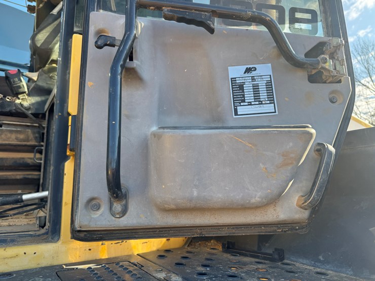 komatsu-wa380-7-image-47