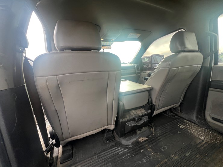 2019-ford-f250-xl-image-16