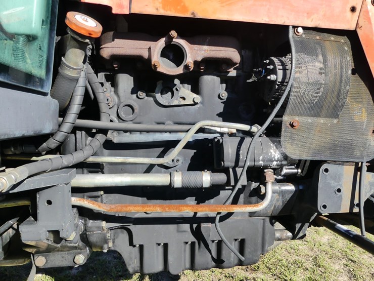 massey-ferguson-573-image-10