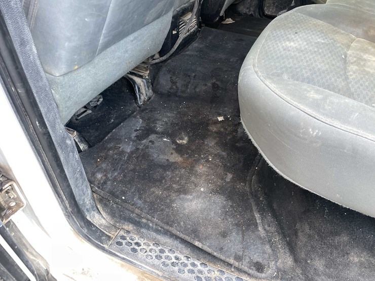 2016-ram-2500-tradesman-image-79