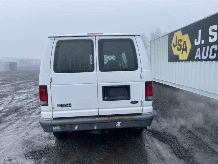 2004-ford-e350-sd-image-4