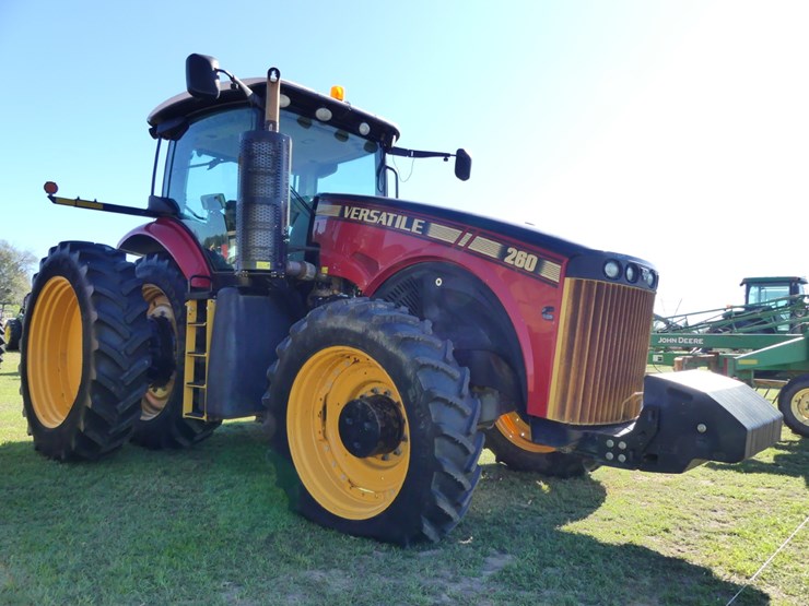 2017-versatile-260-image-2