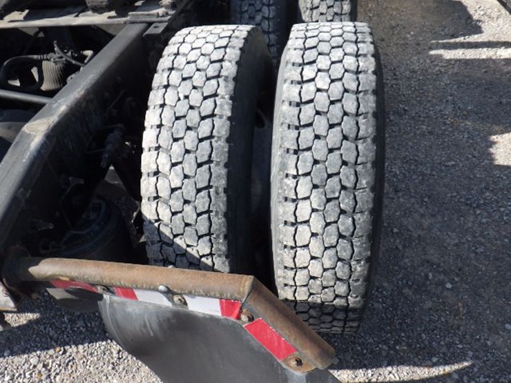 2016-international-transtar-8600-image-9