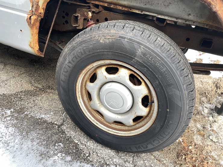 2013-ford-f150-image-15