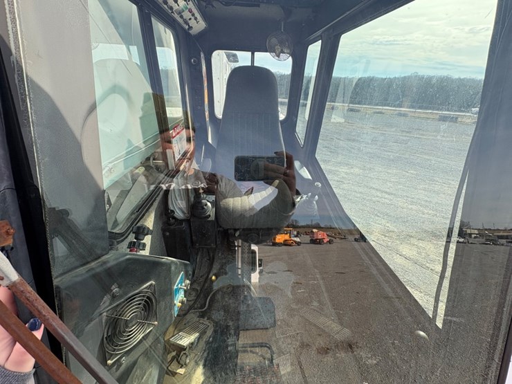 1997-link-belt-htc-8675-image-28