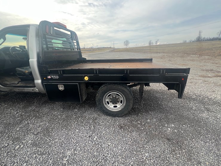 2015-ford-f350-xl-image-14