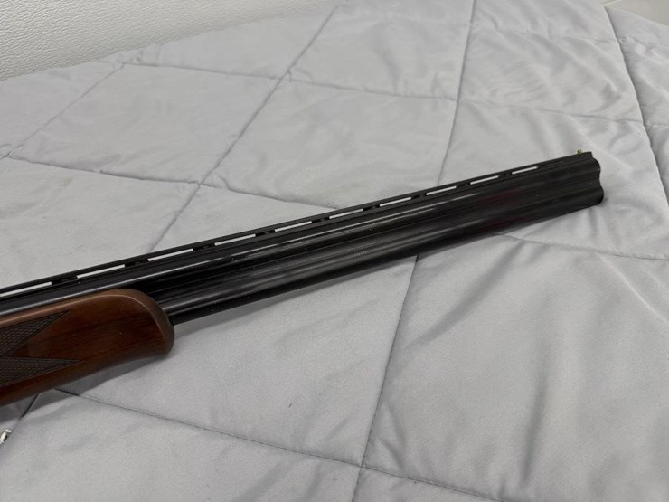 mossberg-silver-reserve-20-gauge-shotgun-image-2