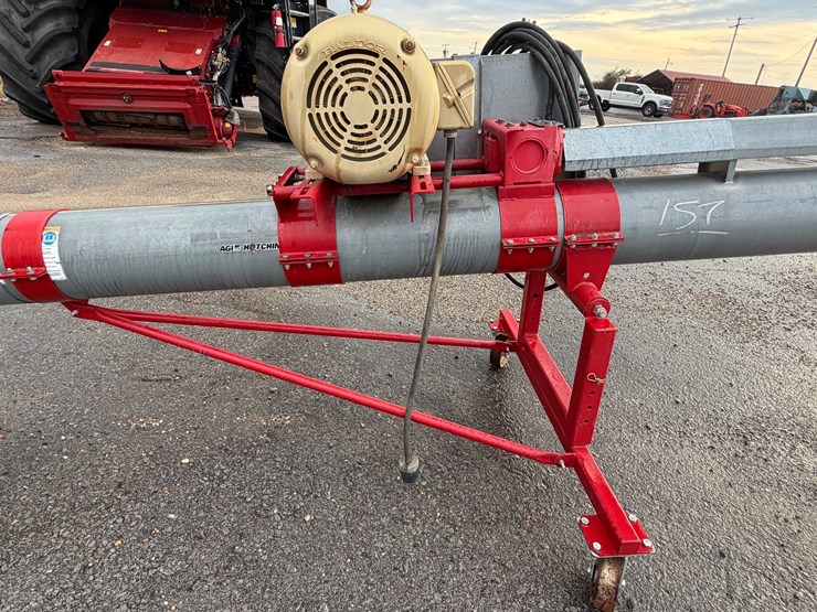 hutchinson-10x30-image-6