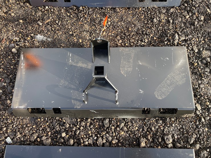 #1177-•-unused,-skidsteer-gooseneck-hitch-receiver-image-2