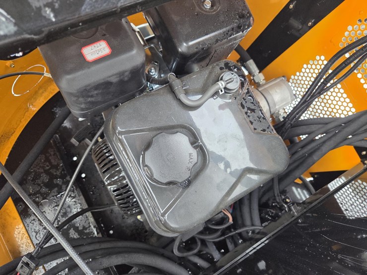 #2189-•-unused-future-ft15-mini-excavator-image-18