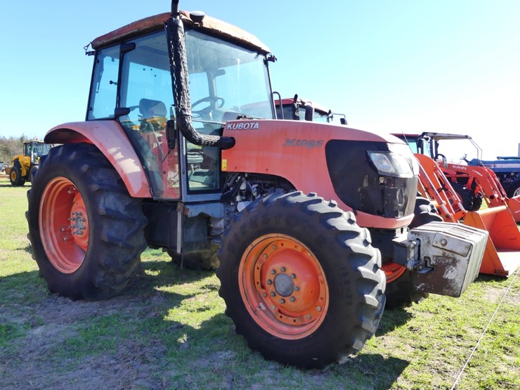 2009-kubota-m108s-image-2