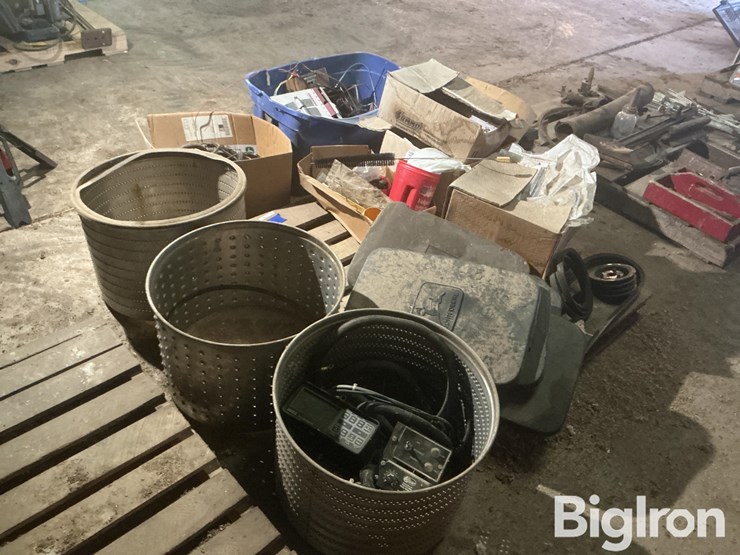 john-deere-200-image-5