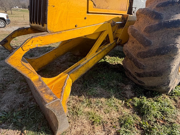 john-deere-640d-image-3