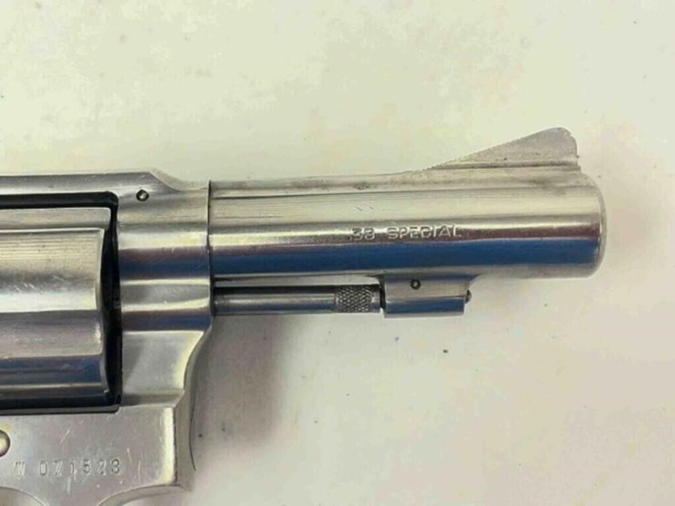 amadeo-rossi-revolver-image-2