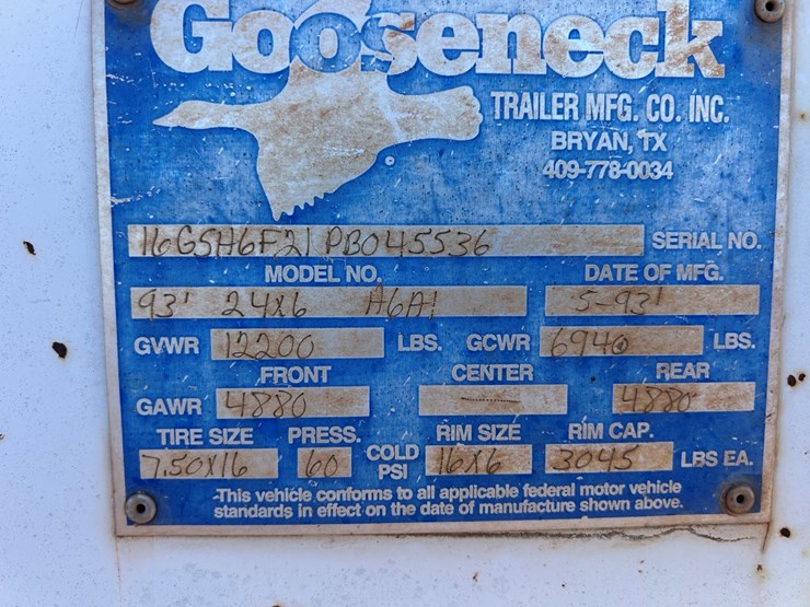 #83-•-1993-gooseneck-livestock-trailer-image-17