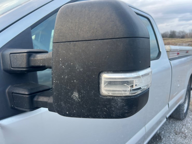 2017-ford-f250-xl-image-14