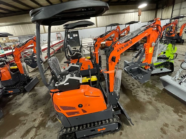 #2001-•-2025-unused-me18-mini-excavator-(o9)-image-3