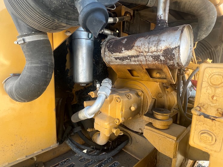 2014-caterpillar-305.5e2-image-20