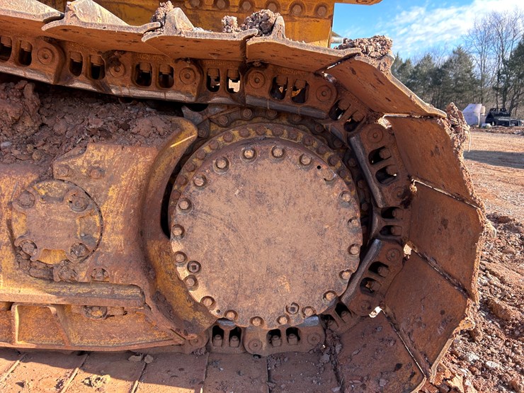 komatsu-d61pxi-24-image-21