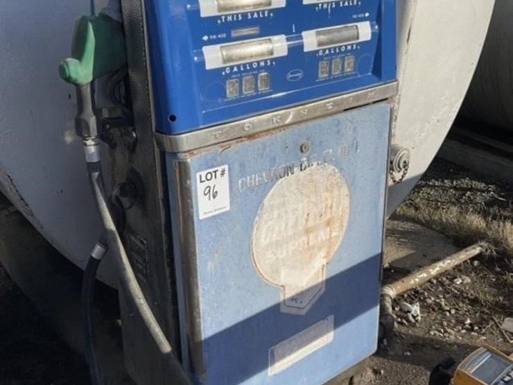 tokheim-vintage-electric-fuel-pump-image-1