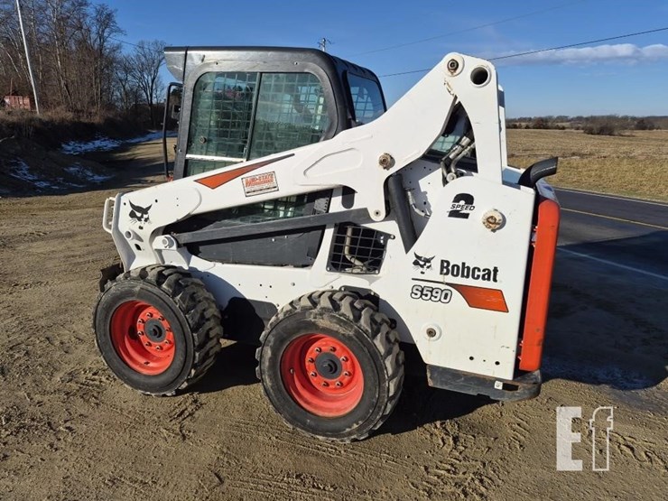 2019-bobcat-s590-image-8