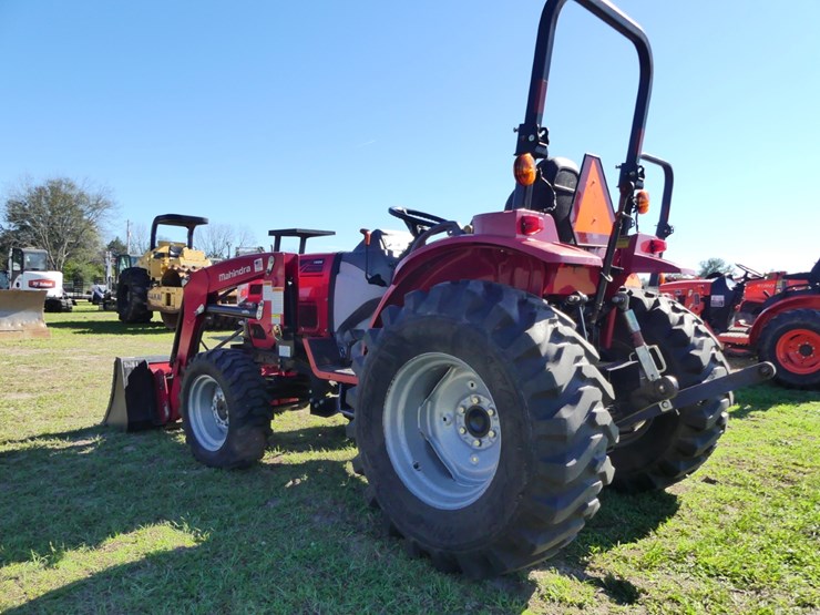 2017-mahindra-1526-image-4