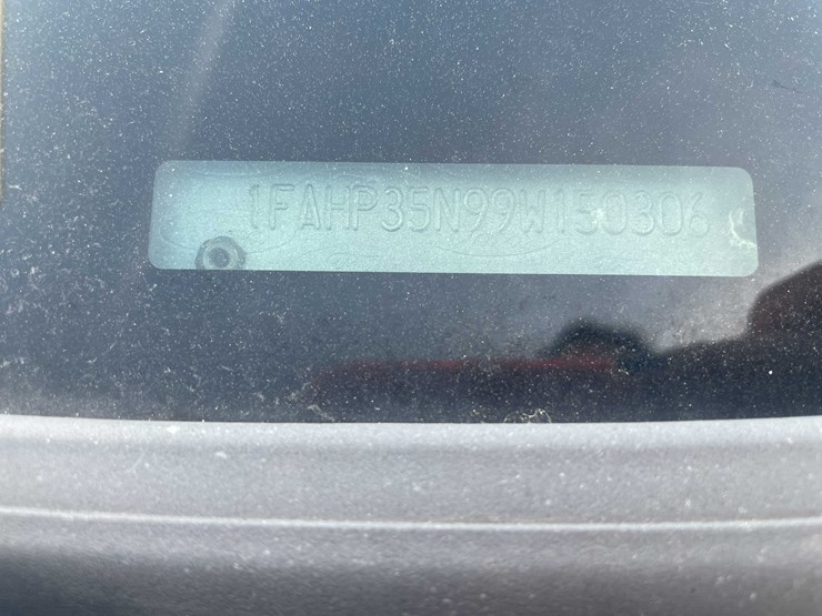 #1991-•-2009-blue-ford-focus-(has-wi-title)-(of)-image-6