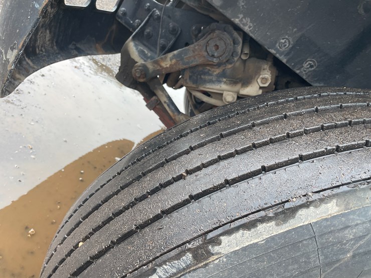 #1015-•-1992-navistar-international-transportation-flatbed-truck-(has-wi-title)-image-11