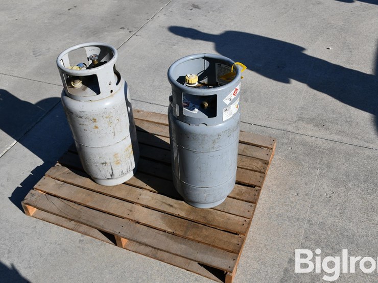 36.3l-propane-tanks-image-1