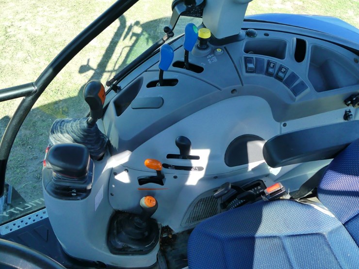 2021-new-holland-powerstar-110-image-11