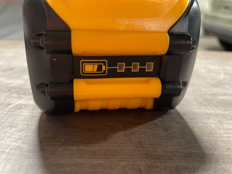 #2061-•-new-dewalt-compatible-60-v-lithium-max-12-a.h-batteries-(cw)-image-6