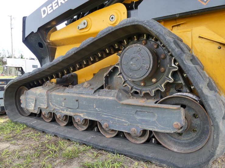 deere-333g-image-5