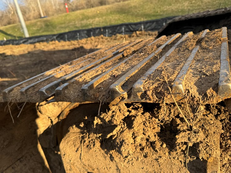 komatsu-pc270-lc-8-image-99