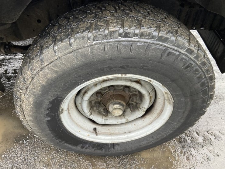 2004-ford-e350-sd-image-13