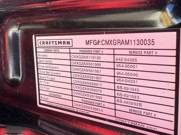 2023-craftsman-r110-ride-on-mower-image-10