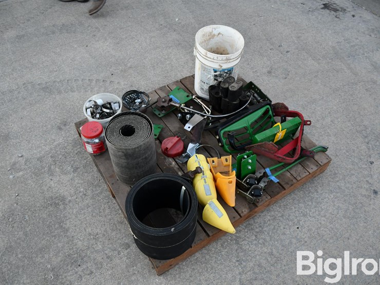 pallet-of-farm-support-image-5