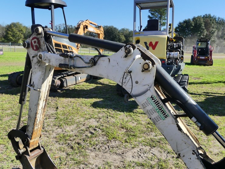 2017-bobcat-418-image-8