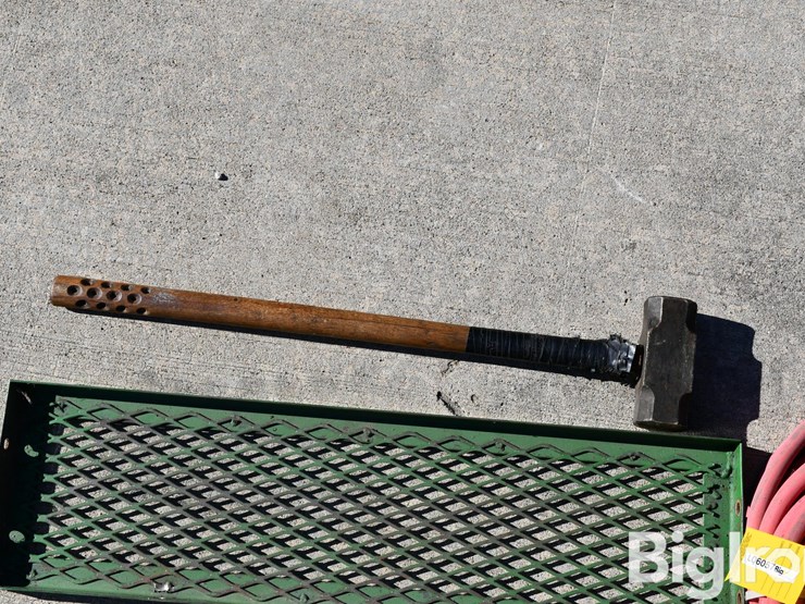 sledge-hammer,-hose,-&-bracket-image-12
