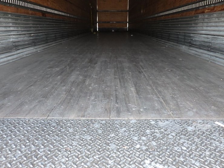 2018-hyundai-translead-image-16