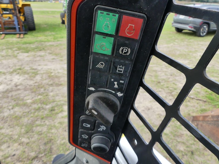 2023-bobcat-t66-image-15